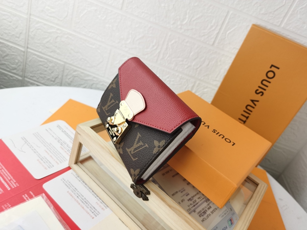 LVコピーウォレット側面デザイン